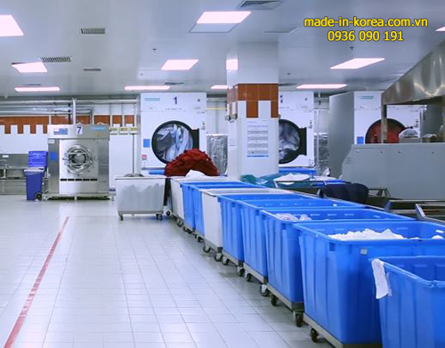 Máy sấy công nghiệp được nhập khẩu từ các nước phát triển tích hợp nhiều tính năng hiện đại